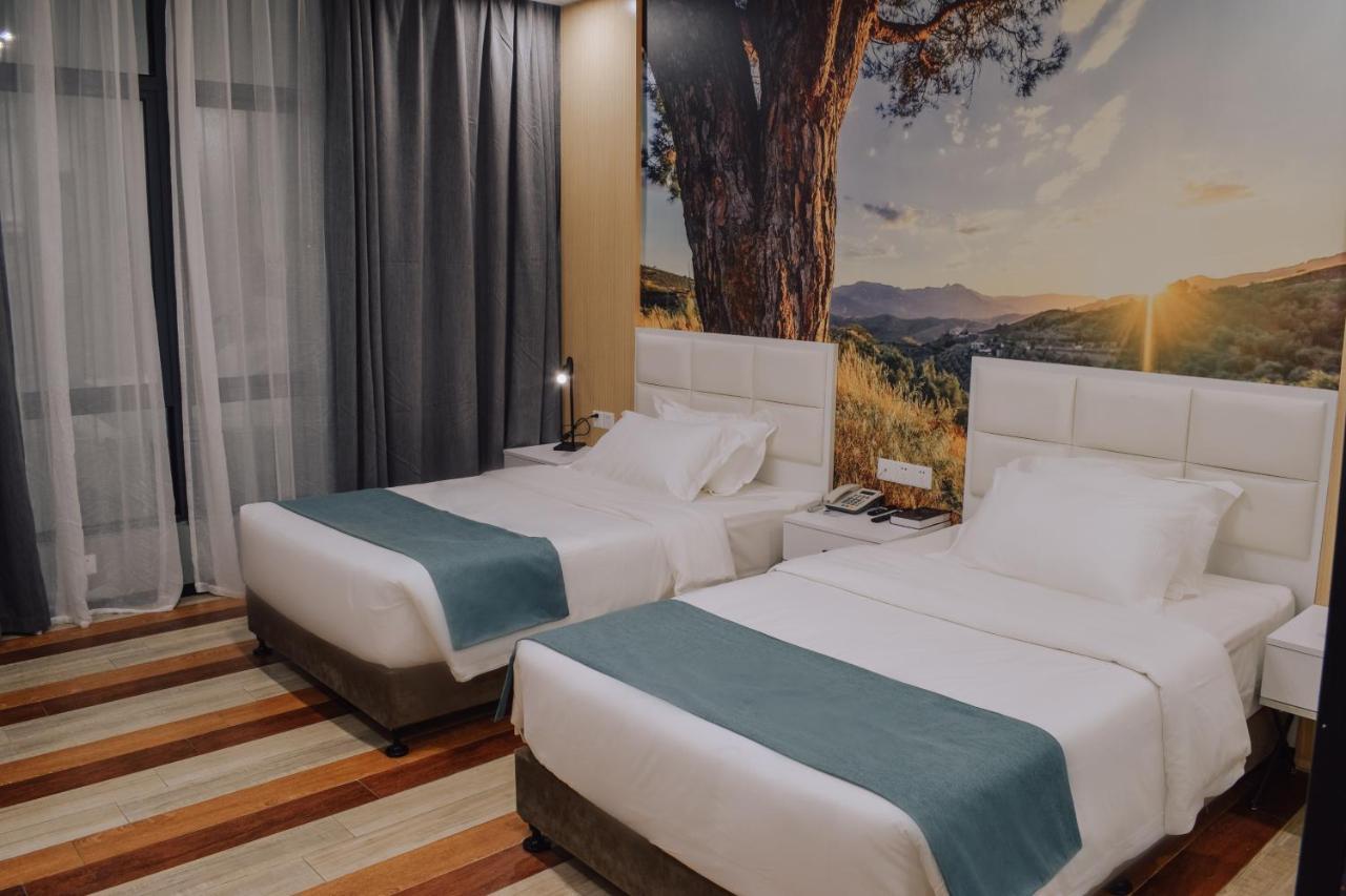 Fan'S Hotel Baybay ภายนอก รูปภาพ